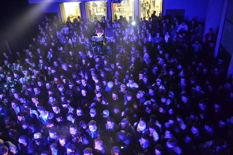 salle EVE - cafe concert - grenoble - campus - etudiants