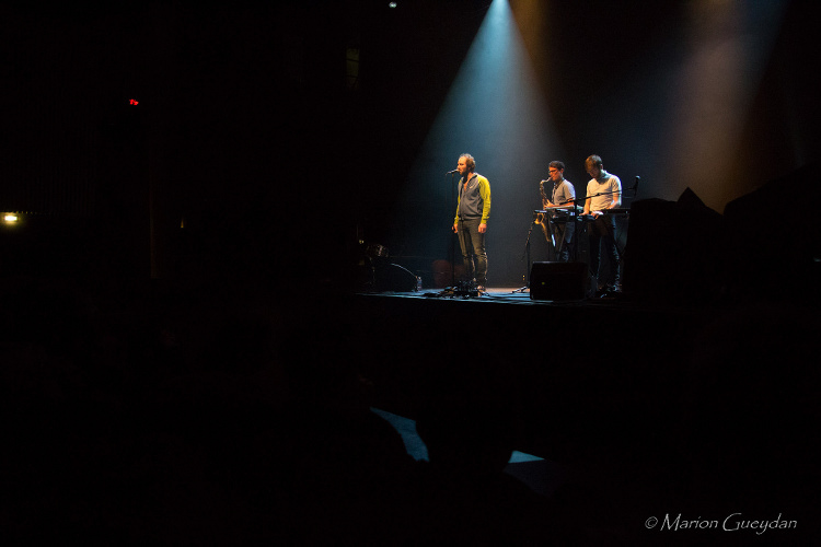 pelouse - chanson rock - chanson contemporaine - rock grenoble - scene locale - musique grenoble - chanson grenoble - la source fontaine